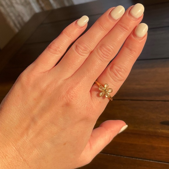 Coach Gold Flower Ring - Picture 2 of 5